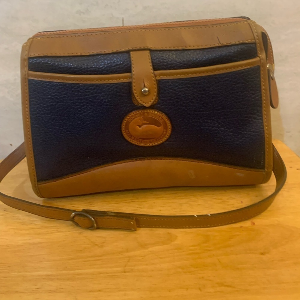Vintage Replica Dooney & Bourke All Weather Leather Crossbody Bag Navy & Tan